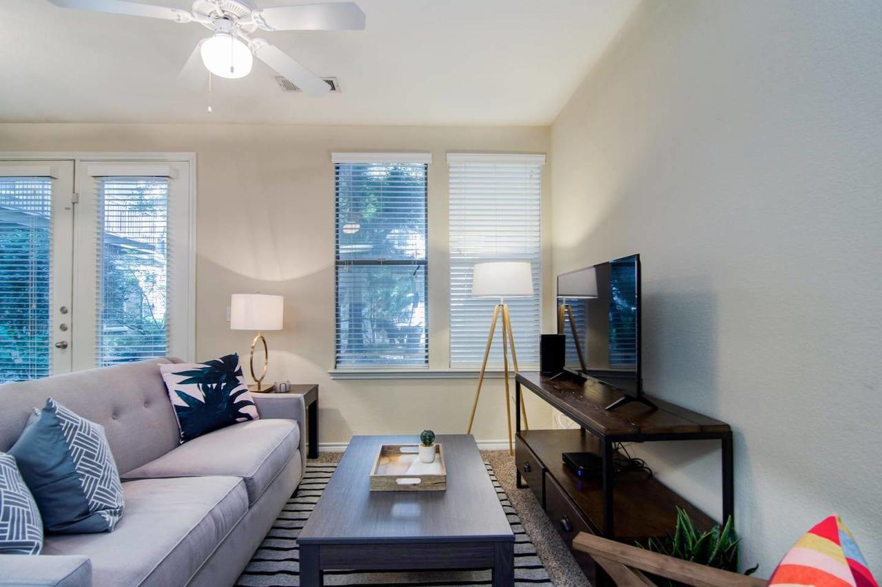 Heart Of Downtown Memphis! Sleeps 6! Daire Dış mekan fotoğraf